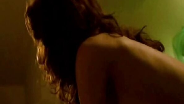 Garotas gostosas Norah Nova video nacionais porno e Selena Stone com peitos naturais transando com um garanhão